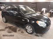 ✅ 2010 Hyundai Accent GS • VIN: KMHCM3AC6AU182658 • Лот: 42397436. Опубликован ранее на IAAI с пробегом 103 128 миль. Бесплатный доступ к архиву аукционных продаж из США и подробный отчёт об истории автомобиля на DreamBid. Изображение 1.