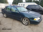 ✅ 1998 Volvo S70 T5 • VIN: YV1LS537XW3511536 • Lot: 81057495. Wystawiony na Copart z przebiegiem 127 866 mil. Bezpłatny archiwum sprzedaży aukcyjnych z USA i szczegółowy raport historii pojazdu na DreamBid. Zdjęcie 4.