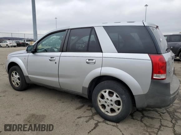 ✅ 2005 Saturn VUE • VIN: 5GZCZ53405S854849 • Lot: 43655545. Wystawiony na Copart z przebiegiem 258 250 mil. Bezpłatny archiwum sprzedaży aukcyjnych z USA i szczegółowy raport historii pojazdu na DreamBid. Zdjęcie 2.