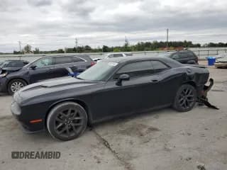 ✅ 2019 Dodge Challenger SXT • VIN: 2C3CDZAG7KH593022 • Лот: 85881445. Опубликован ранее на Copart с пробегом 126 765 миль. Бесплатный доступ к архиву аукционных продаж из США и подробный отчёт об истории автомобиля на DreamBid. Изображение 1.