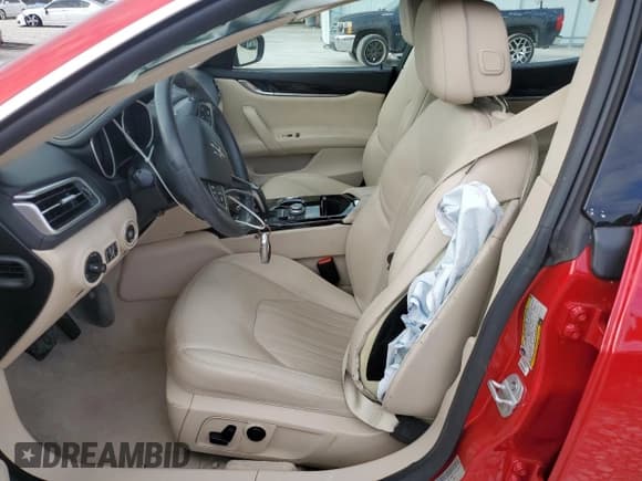 ✅ 2019 Maserati Ghibli S GranLusso • VIN: ZAM57YSL2K1336152 • Lot: 86669375. Wystawiony na Copart z przebiegiem 35 532 mil. Bezpłatny archiwum sprzedaży aukcyjnych z USA i szczegółowy raport historii pojazdu na DreamBid. Zdjęcie 7.