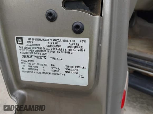 ✅ 2001 Chevrolet Suburban LS • VIN: 3GNFK16T81G225752 • Лот: 43053280. Опубликован ранее на IAAI с пробегом 140 604 миль. Бесплатный доступ к архиву аукционных продаж из США и подробный отчёт об истории автомобиля на DreamBid. Изображение 9.