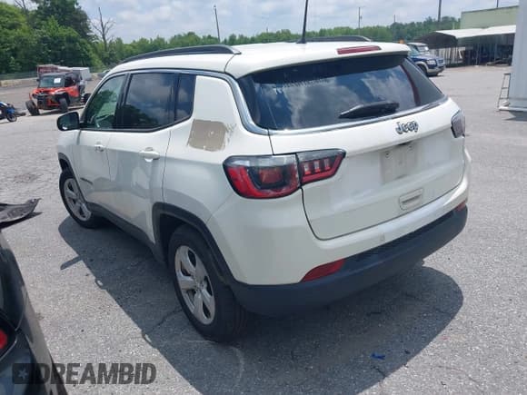 ✅ 2018 Jeep Compass Altitude • VIN: 3C4NJCBB8JT460689 • Lot: 42420868. Listed on IAAI with 115,981 mi. Free auction sales archive from the USA and detailed vehicle history report at DreamBid. Image 3.