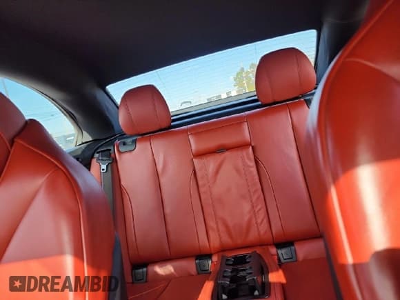 ✅ 2020 BMW M4 • VIN: WBS4Z9C06L5P15498 • Lot: 75832504. Listed on Copart with 27,576 mi. Free auction sales archive from the USA and detailed vehicle history report at DreamBid. Image 10.