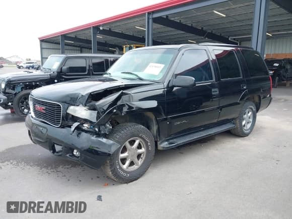 ✅ 1999 GMC Denali • VIN: 1GKEK13R2XR919038 • Lot: 42470537. Listed on IAAI with 174,964 mi. Free auction sales archive from the USA and detailed vehicle history report at DreamBid. Image 19.