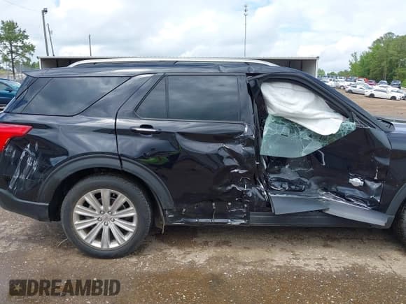 ✅ 2021 Ford Explorer King Ranch • VIN: 1FM5K7LC9MGC20146 • Лот: 42121400. Опубликован ранее на IAAI с пробегом 20 931 миль. Бесплатный доступ к архиву аукционных продаж из США и подробный отчёт об истории автомобиля на DreamBid. Изображение 6.