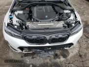 ✅ 2024 BMW 3 Series M340i xDrive • VIN: 3MW49FF02R8E87073 • Lot: 60722805. Wystawiony na Copart z przebiegiem 12 151 mil. Bezpłatny archiwum sprzedaży aukcyjnych z USA i szczegółowy raport historii pojazdu na DreamBid. Zdjęcie 11.