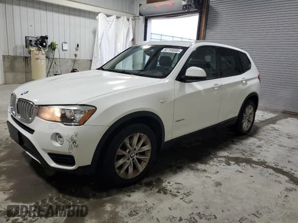 ✅ 2015 BMW X3 xDrive28i • VIN: 5UXWX9C51F0D60356 • Lot: 92759595. Wystawiony na Copart z przebiegiem 147 556 mil. Bezpłatny archiwum sprzedaży aukcyjnych z USA i szczegółowy raport historii pojazdu na DreamBid. Zdjęcie 1.
