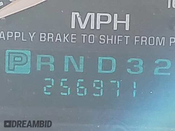 ✅ 2002 GMC Sierra 2500HD SLE • VIN: 1GTHC29152E111490 • Lot: 43653436. Listed on IAAI with 256,971 mi. Free auction sales archive from the USA and detailed vehicle history report at DreamBid. Image 15.