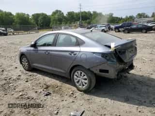 2018 Hyundai Accent SEL z VIN 3KPC24A3XJE007540, wystawiony jako Copart lot #52873853 z przebiegiem 76 039 mil mil oraz . Historia ofert i sprzedaży dostępna na DreamBid. Obrazek 2.