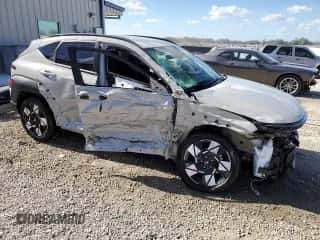 2025 Hyundai Kona SEL with VIN KM8HB3ABXSU222468, listed as a Copart auction lot 84927234 with 1,359 mi miles and Non repairable. Bid and sale history available at DreamBid. Image 4.