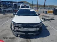 ✅ 2021 Toyota Corolla SE • VIN: JTND4MBE1M3115180 • Lot: 42271900. Wystawiony na IAAI z przebiegiem 139 846 mil. Bezpłatny archiwum sprzedaży aukcyjnych z USA i szczegółowy raport historii pojazdu na DreamBid. Zdjęcie 13.