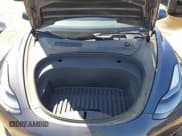 ✅ 2023 Tesla Model 3 • VIN: 5YJ3E1EA1PF385599 • Lot: 43342038. Wystawiony na IAAI z przebiegiem 39 537 mil. Bezpłatny archiwum sprzedaży aukcyjnych z USA i szczegółowy raport historii pojazdu na DreamBid. Zdjęcie 10.