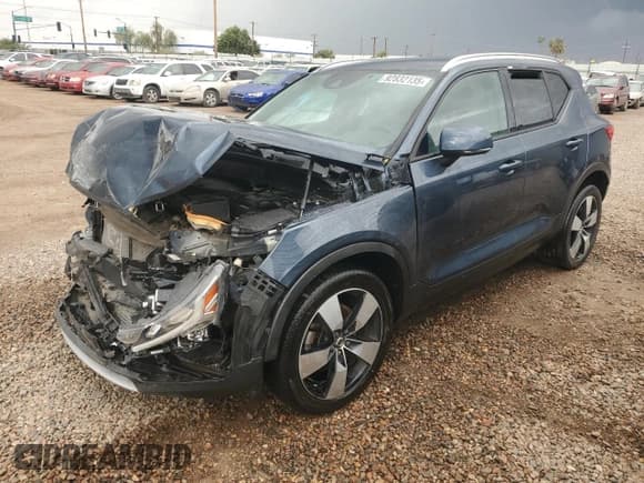 ✅ 2021 Volvo XC40 Momentum • VIN: YV4162UK9M2454734 • Lot: 92832135. Wystawiony na Copart z przebiegiem 57 531 mil. Bezpłatny archiwum sprzedaży aukcyjnych z USA i szczegółowy raport historii pojazdu na DreamBid. Zdjęcie 1.