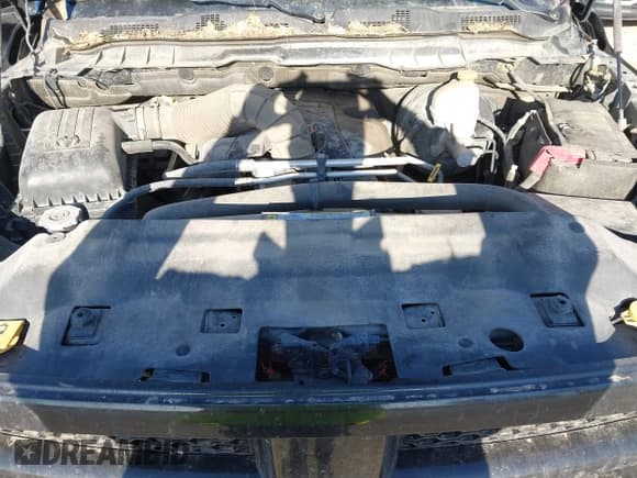 ✅ 2009 Dodge 1500 SLT • VIN: 1D3HV18TX9S787573 • Lot: 41995555. Wystawiony na IAAI z przebiegiem 215 962 mil. Bezpłatny archiwum sprzedaży aukcyjnych z USA i szczegółowy raport historii pojazdu na DreamBid. Zdjęcie 10.