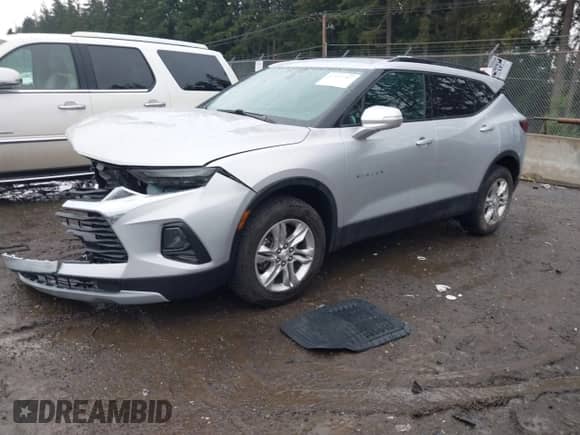 2021 Chevrolet Blazer LT z VIN 3GNKBHR40MS557195, wystawiony jako IAAI lot #41597787 z przebiegiem 66 094 mil mil oraz . Historia ofert i sprzedaży dostępna na DreamBid. Obrazek 17.