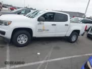 ✅ 2018 Chevrolet Colorado 2WD Work Truck • VIN: 1GCGSBEA9J1315770 • Lot: 42724637. Wystawiony na IAAI z przebiegiem 49 734 mil. Bezpłatny archiwum sprzedaży aukcyjnych z USA i szczegółowy raport historii pojazdu na DreamBid. Zdjęcie 14.