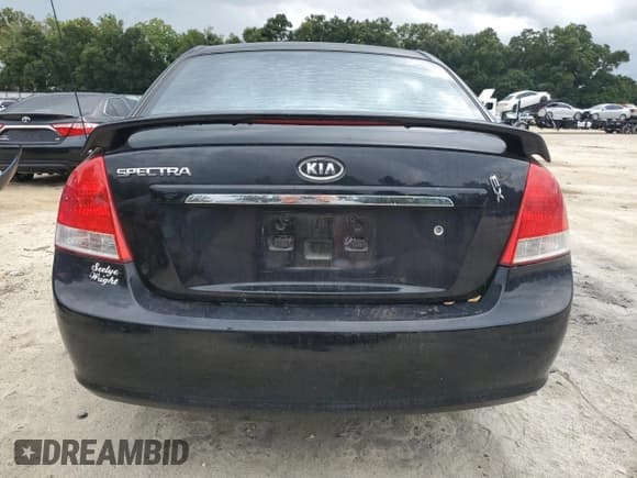 ✅ 2007 Kia Spectra EX • VIN: KNAFE121575466606 • Lot: 72697584. Listed on Copart with 91,619 mi. Free auction sales archive from the USA and detailed vehicle history report at DreamBid. Image 6.