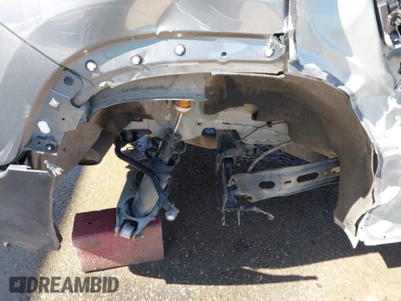 ✅ 2020 GMC Terrain SLT • VIN: 3GKALVEX4LL140997 • Лот: 42017866. Опубликован ранее на IAAI с пробегом 68 416 миль. Бесплатный доступ к архиву аукционных продаж из США и подробный отчёт об истории автомобиля на DreamBid. Изображение 6.