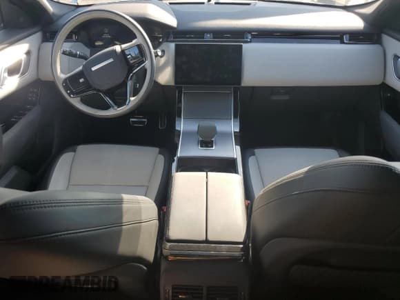 ✅ 2024 Land Rover Range Rover Velar Dynamic SE • VIN: SALYL2EX5RA369223 • Лот: 66122335. Опубликован ранее на Copart с пробегом Не указан. Бесплатный доступ к архиву аукционных продаж из США и подробный отчёт об истории автомобиля на DreamBid. Изображение 8.