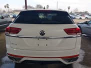 ✅ 2021 Volkswagen Atlas SEL R-Line • VIN: 1V2CE2CA9MC210209 • Лот: 41280055. Опубликован ранее на IAAI с пробегом 45 035 миль. Бесплатный доступ к архиву аукционных продаж из США и подробный отчёт об истории автомобиля на DreamBid. Изображение 16.