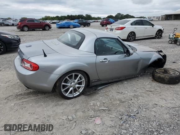 ✅ 2012 Mazda MX-5 Miata Grand Touring • VIN: JM1NC2PFXC0222794 • Lot: 67666695. Wystawiony na Copart z przebiegiem 110 934 mil. Bezpłatny archiwum sprzedaży aukcyjnych z USA i szczegółowy raport historii pojazdu na DreamBid. Zdjęcie 3.