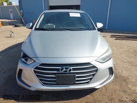 ✅ 2018 Hyundai Elantra Value Edition • VIN: 5NPD84LFXJH249234 • Lot: 43197841. Listed on IAAI with 139,978 mi. Free auction sales archive from the USA and detailed vehicle history report at DreamBid. Image 12.