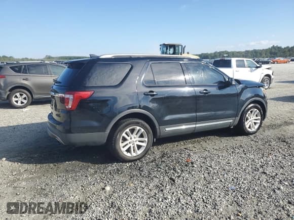 ✅ 2017 Ford Explorer XLT • VIN: 1FM5K7D83HGC02709 • Лот: 80786835. Опубликован ранее на Copart с пробегом 121 654 миль. Бесплатный доступ к архиву аукционных продаж из США и подробный отчёт об истории автомобиля на DreamBid. Изображение 3.