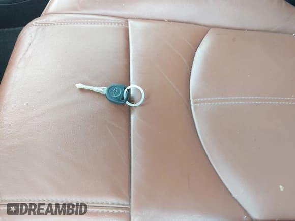 ✅ 2015 Chevrolet Traverse LT • VIN: 1GNKRHKD9FJ217425 • Lot: 43195614. Listed on IAAI with 163,721 mi. Free auction sales archive from the USA and detailed vehicle history report at DreamBid. Image 11.