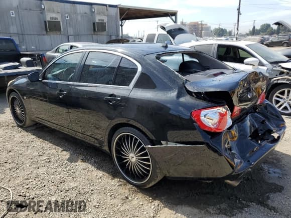 ✅ 2015 Infiniti Q40 • VIN: JN1CV6AP7FM503669 • Лот: 75824144. Опубликован ранее на Copart с пробегом 128 440 миль. Бесплатный доступ к архиву аукционных продаж из США и подробный отчёт об истории автомобиля на DreamBid. Изображение 2.