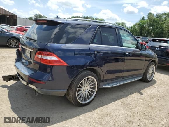 ✅ 2013 Mercedes-Benz M 350 • VIN: 4JGDA5JB4DA145162 • Lot: 53960345. Listed on Copart with 150,275 mi. Free auction sales archive from the USA and detailed vehicle history report at DreamBid. Image 3.