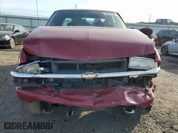 2003 Chevrolet S-10 LS с VIN 1GCDT19X738161613, выставлен на аукционе Copart как лот 76323204 с пробегом Не указан миль и Списание • Salvage title. История ставок и продаж доступна на DreamBid. Изображение 5.