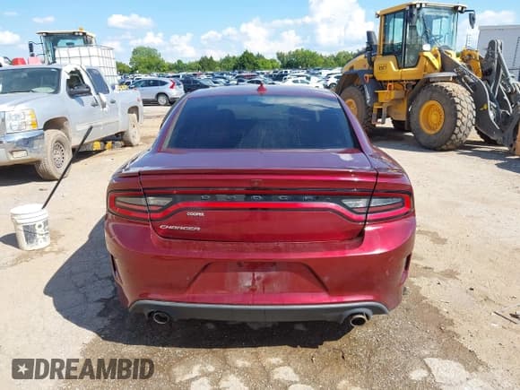 ✅ 2018 Dodge Charger SXT Plus • VIN: 2C3CDXHG6JH238805 • Лот: 42995074. Опубликован ранее на IAAI с пробегом 119 297 миль. Бесплатный доступ к архиву аукционных продаж из США и подробный отчёт об истории автомобиля на DreamBid. Изображение 16.