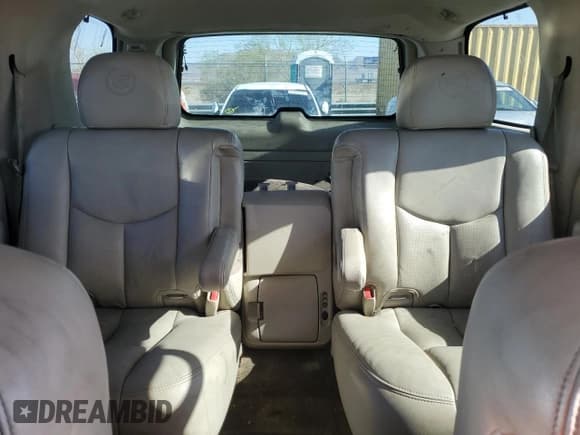 ✅ 2003 Cadillac Escalade • VIN: 1GYEC63T93R114594 • Lot: 68991105. Wystawiony na Copart z przebiegiem 179 377 mil. Bezpłatny archiwum sprzedaży aukcyjnych z USA i szczegółowy raport historii pojazdu na DreamBid. Zdjęcie 10.