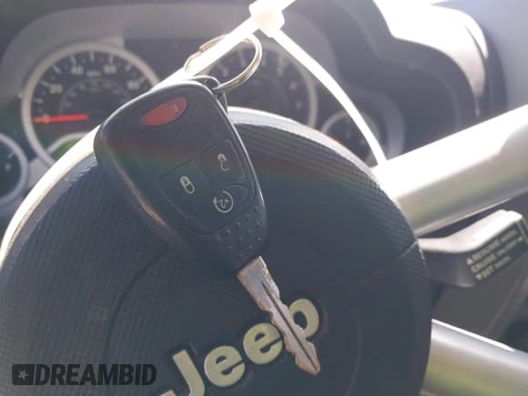 ✅ 2008 Jeep Wrangler Unlimited Sahara • VIN: 1J8GA591X8L628123 • Lot: 43102623. Listed on IAAI with 231,500 mi. Free auction sales archive from the USA and detailed vehicle history report at DreamBid. Image 11.