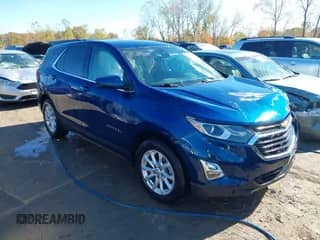 2020 Chevrolet Equinox LT z VIN 3GNAXKEVXLL250263, wystawiony jako IAAI lot #43494216 z przebiegiem 67 639 mil mil oraz . Historia ofert i sprzedaży dostępna na DreamBid. Obrazek 1.