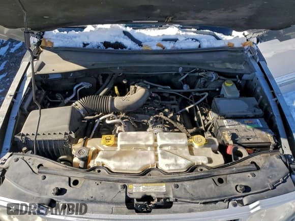 ✅ 2011 Jeep Liberty Sport Jet • VIN: 1J4PN2GK2BW558753 • Lot: 95178895. Listed on Copart with 128,760 mi. Free auction sales archive from the USA and detailed vehicle history report at DreamBid. Image 12.