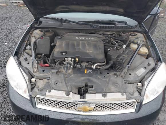 ✅ 2012 Chevrolet Impala LS Fleet • VIN: 2G1WF5E3XC1170795 • Lot: 43631735. Wystawiony na IAAI z przebiegiem 205 045 mil mil. Skorzystaj z bezpłatnego archiwum sprzedaży aukcyjnych z USA i zobacz szczegółowy raport historii pojazdu na DreamBid. Zdjęcie 10.