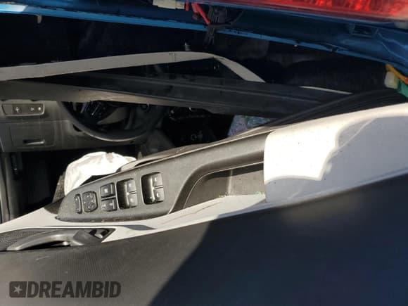 ✅ 2023 Hyundai Kona SEL • VIN: KM8K6CAB6PU951696 • Лот: 63405514. Опубликован ранее на Copart с пробегом Не указан. Бесплатный доступ к архиву аукционных продаж из США и подробный отчёт об истории автомобиля на DreamBid. Изображение 8.