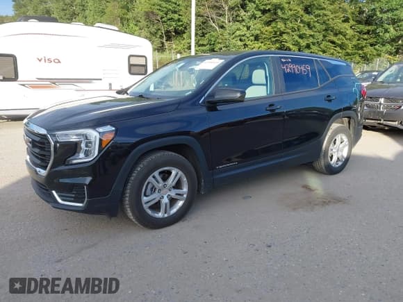 ✅ 2024 GMC Terrain SLE • VIN: 3GKALTEGXRL360707 • Lot: 42990459. Wystawiony na IAAI z przebiegiem 31 186 mil. Bezpłatny archiwum sprzedaży aukcyjnych z USA i szczegółowy raport historii pojazdu na DreamBid. Zdjęcie 17.