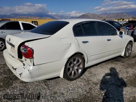 ✅ 2003 Infiniti Q45 • VIN: JNKBF01AX3M102013 • Лот: 86064635. Опубликован ранее на Copart с пробегом 140 637 миль. Бесплатный доступ к архиву аукционных продаж из США и подробный отчёт об истории автомобиля на DreamBid. Изображение 3.