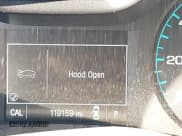 ✅ 2015 Chevrolet Colorado 4WD Z71 • VIN: 1GCHTCE30F1274381 • Лот: 40532933. Опубликован ранее на IAAI с пробегом 119 159 миль. Бесплатный доступ к архиву аукционных продаж из США и подробный отчёт об истории автомобиля на DreamBid. Изображение 15.