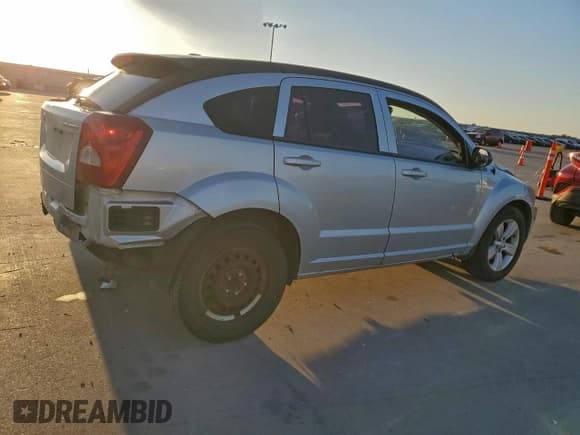 ✅ 2012 Dodge Caliber SXT • VIN: 1C3CDWDA9CD535837 • Лот: 92117905. Опубликован ранее на Copart с пробегом 150 512 миль. Бесплатный доступ к архиву аукционных продаж из США и подробный отчёт об истории автомобиля на DreamBid. Изображение 3.