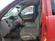 2006 Dodge Dakota SLT z VIN 1D7HE42N76S510319, wystawiony jako Copart lot #75268694 z przebiegiem Nie podano mil oraz Nie do naprawy • Non repairable. Historia ofert i sprzedaży dostępna na DreamBid. Obrazek 7.