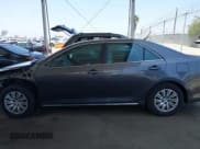 ✅ 2014 Toyota Camry LE • VIN: 4T4BF1FKXER337038 • Lot: 42459609. Wystawiony na IAAI z przebiegiem 88 962 mil. Bezpłatny archiwum sprzedaży aukcyjnych z USA i szczegółowy raport historii pojazdu na DreamBid. Zdjęcie 15.