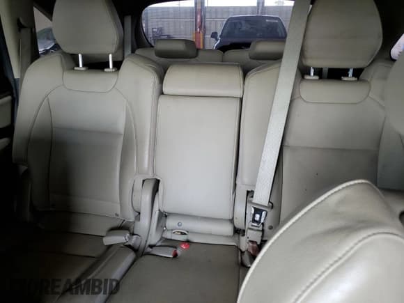 ✅ 2018 Acura MDX • VIN: 5J8YD3H37JL007276 • Лот: 70161485. Опубликован ранее на Copart с пробегом 44 067 миль. Бесплатный доступ к архиву аукционных продаж из США и подробный отчёт об истории автомобиля на DreamBid. Изображение 10.