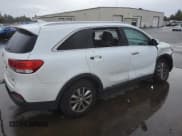 ✅ 2017 Kia Sorento LX • VIN: 5XYPG4A32HG202550 • Лот: 81950805. Опубликован ранее на Copart с пробегом 167 819 миль. Бесплатный доступ к архиву аукционных продаж из США и подробный отчёт об истории автомобиля на DreamBid. Изображение 3.