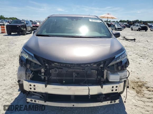 ✅ 2021 Toyota Sienna XLE • VIN: 5TDYRKEC2MS018607 • Lot: 58129314. Listed on Copart with 69,426 mi. Free auction sales archive from the USA and detailed vehicle history report at DreamBid. Image 5.