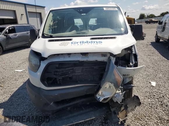 ✅ 2016 Ford Transit Cargo • VIN: 1FTYE1ZM2GKA82215 • Lot: 68535505. Listed on Copart with Not provided. Free auction sales archive from the USA and detailed vehicle history report at DreamBid. Image 5.