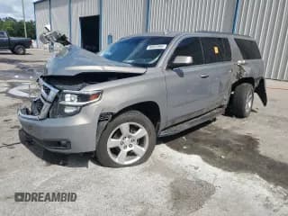✅ 2017 Chevrolet Suburban LT • VIN: 1GNSCHKC5HR370882 • Lot: 80033865. Wystawiony na Copart z przebiegiem 106 048 mil. Bezpłatny archiwum sprzedaży aukcyjnych z USA i szczegółowy raport historii pojazdu na DreamBid. Zdjęcie 1.